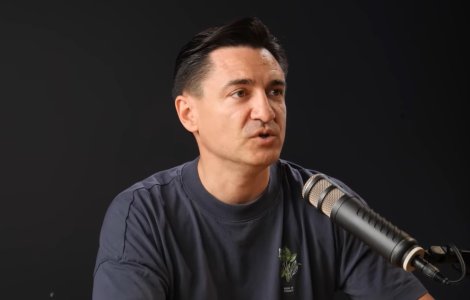 Poezia lui George Buhnici. Cine a scris-o și cum sună versurile care au ajuns deja virale