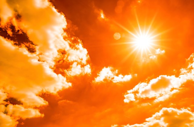 Avertizare meteo ANM: Cod portocaliu de vreme severă &icirc;n Rom&acirc;nia! Mercurul din termometre va depăși 41 de grade la umbră