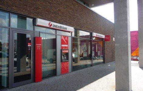 Ion Tiriac vinde participatia de 45% din UniCredit Tiriac Bank