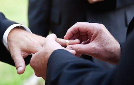 Luxemburg a legalizat casatoria pentru cupluri de acelasi sex