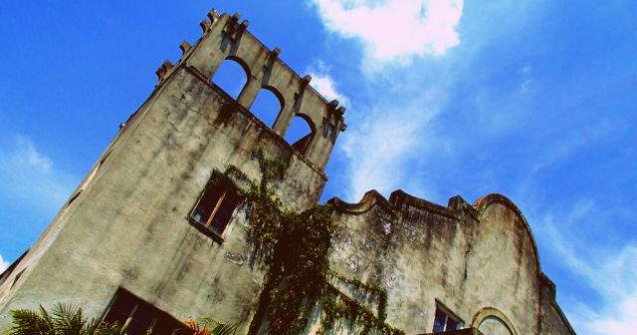  Top  Cele mai controversate zece biserici parasite din lume!