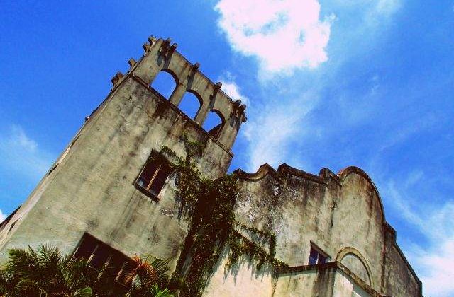 Cele mai controversate zece biserici parasite din lume!
