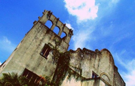  Top  Cele mai controversate zece biserici parasite din lume!