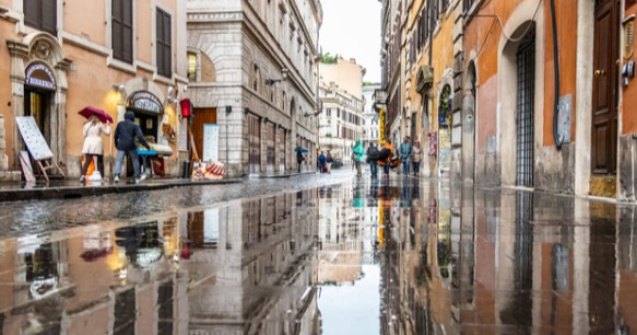 O zi ploioasă în vacanță? Ce activități poți face în aceste condiții