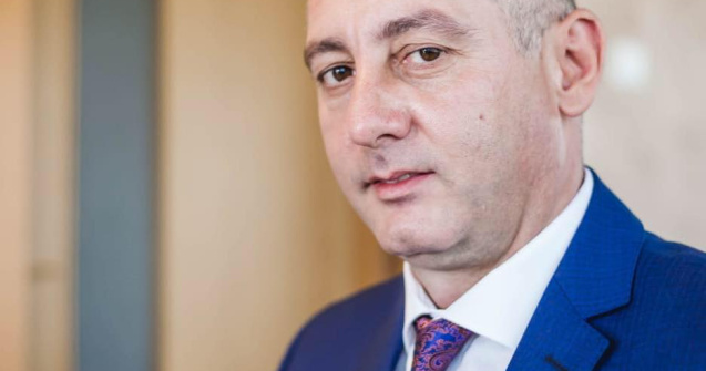 Primar din Gorj, revoltat de sătenii care udă porumbul cu apă potabilă: „I-aș împușca pe acești oameni”