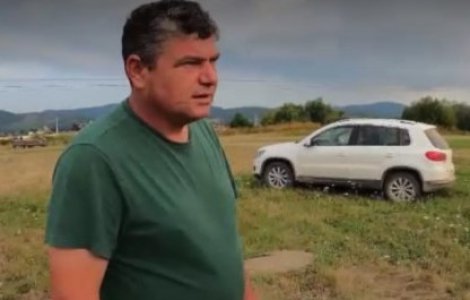 Un fermier brașovean a oprit un râu pentru a-și uda culturile