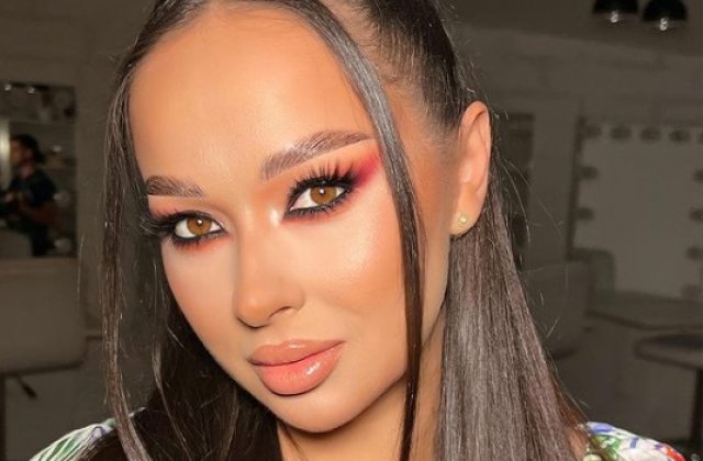 Vlăduța Lupău, noi imagini cu burtica de gravidă: &bdquo;&Icirc;n cur&acirc;nd &icirc;ți spun pe nume&rdquo;