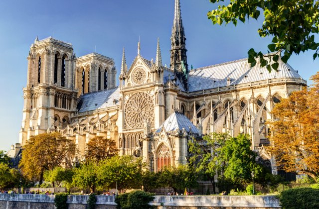 Catedrala Notre-Dame se va redeschide &icirc;n 2024. C&acirc;nd &icirc;ncep lucrările de restaurare