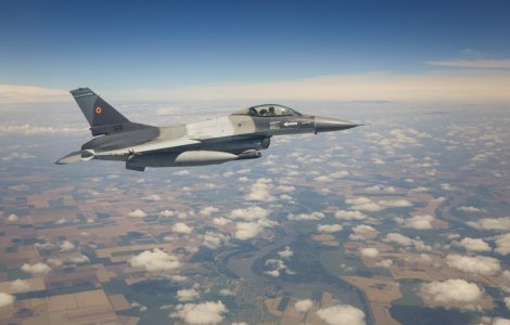 Forțele Aeriene Regale Canadiene își încep misiunea de poliție aeriană în România. Care este scopul