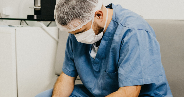 Bătaie între medici, la spital: ”Mi-a zis că sunt un bou”