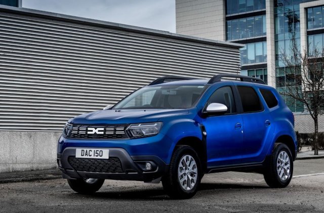 Dacia Duster, &icirc;n variantă utilitară. Modelul v&acirc;ndut &icirc;n Marea Britanie preia noul logo