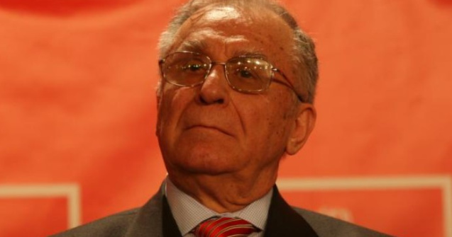 Ion Iliescu, trimis în judecată după 33 de ani. Se reia dosarul Revoluției
