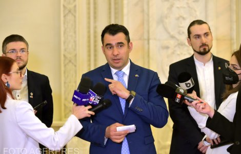 USR, critici către ministrul Educației: Bursele elevilor trebuie să rămână la Ministerul Educației; Cîmpeanu încearcă să facă economii