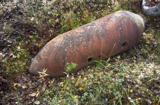 O bombă din Al Doilea Război Mondial a fost găsită &icirc;ntr-un r&acirc;u secat