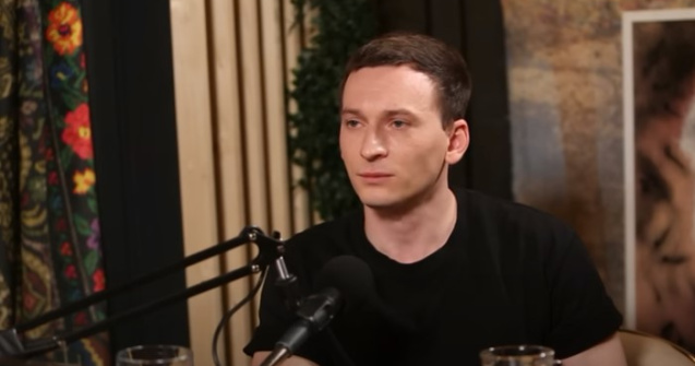 Denis Roabeș s-a logodit! Solistul de la The Motans, în culmea fericirii: „A fost ceva spontan, în stilul meu”