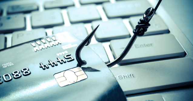 Un nou tip de fraudă: escrocherii în numele Poliției. Cum sunt păcăliți românii