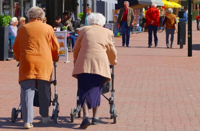 Scenariu 2050: C&acirc;ți locuitori va mai avea Rom&acirc;nia peste 30 de ani