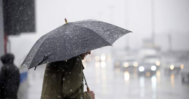 Cod galben de ploi puternice pe aproape întreg teritoriul țării