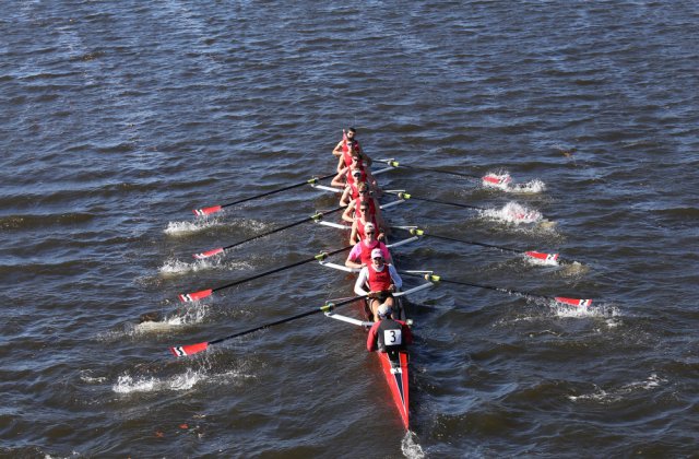 Medalie de aur pentru Rom&acirc;nia la proba feminină de 8+1 la Campionatele Europene de canotaj