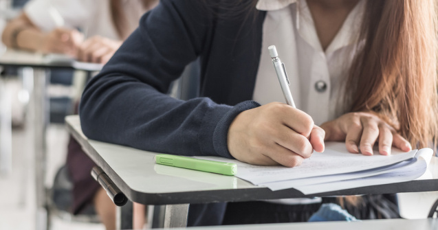 Bacalureat 2022. Marţi începe sesiunea de toamnă. Câți elevi s-au înscris