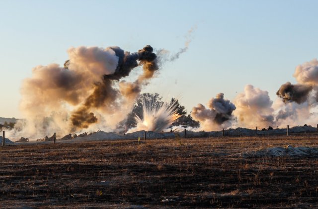 VIDEO Un depozit de muniţie din Peninsula Crimeea a explodat