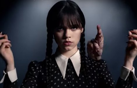 FOTO Netflix a publicat primul vizual pentru serialul despre Familia Addams