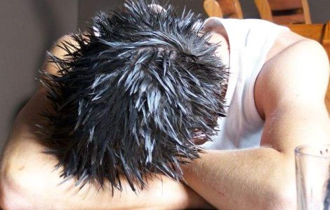 Studiu: Stresul este la fel de molipsitor ca raceala