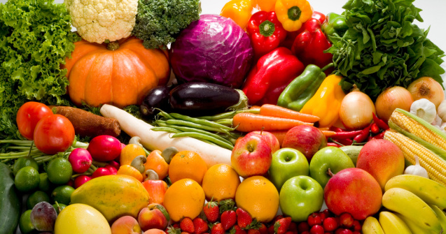 Legume și fructe preparate termic, mai nutritive decât consumate în stare pură