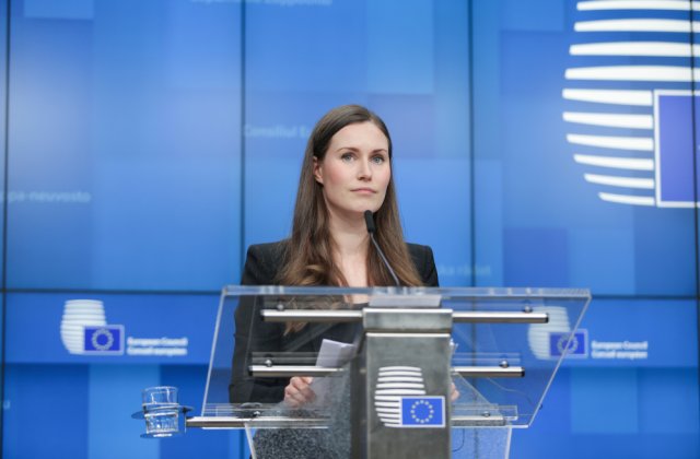 VIDEO Sanna Marin, clip video &icirc;n care bea la o petrecere. Ce se va alege din reputația șefei guvernului finlandez