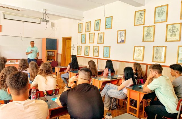 Dezvoltarea echilibrată a adolescenților, importantă pentru Rom&acirc;nia. Asociația care contribuie activ la asta