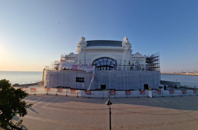 Cazinoul din Constanța a fost descoperit parţial. C&acirc;t vor mai dura lucrările de restaurare
