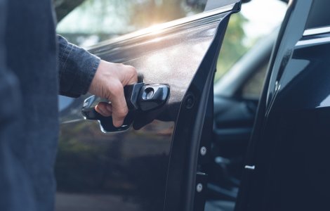 Furatul mașinilor, aproape de a deveni un fenomen în Grecia