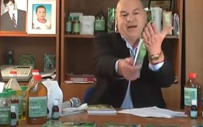 Un medic fals din Capitală,...