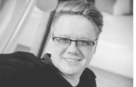 Fuego împlinește astăzi 46 de ani! Ce mesaj emoționant le-a transmis cântărețul fanilor săi: „Nu mă cred un star anume”