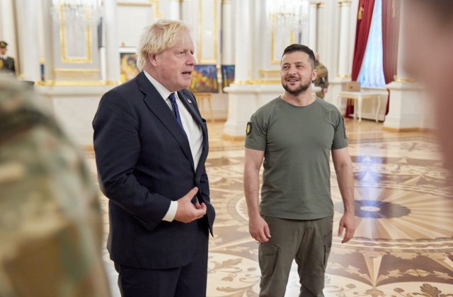 Boris Johnson, &icirc;n vizită la Kiev de Ziua Independenței: &bdquo;Ucraina va c&acirc;știga războiul!&rdquo;