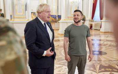 Boris Johnson, în vizită la...