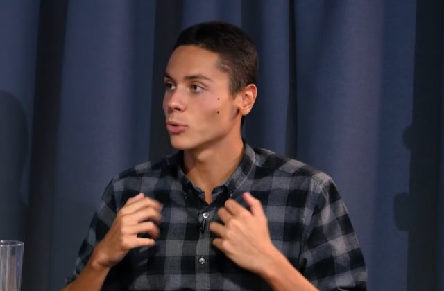 David Popovici, gest de milioane pentru o familie nevoiașă: &bdquo;Dacă pot ajuta, nu stau niciodată pe g&acirc;nduri&rdquo;