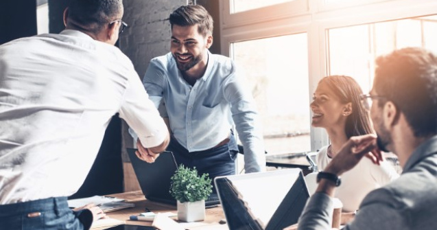 Ce beneficii extrasalariale pot oferi angajatorii români