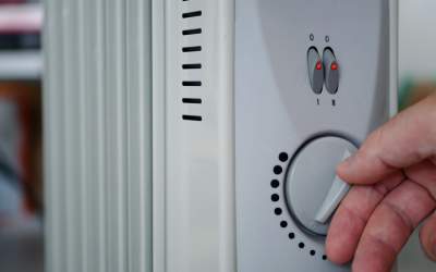 Românii sunt în căutare de...