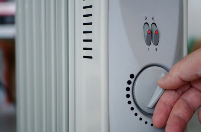Rom&acirc;nii sunt &icirc;n căutare de calorifere electrice și boilere; v&acirc;nzările au crescut de 4 ori. E o alegere bună? Ce spun experții &icirc;n energie