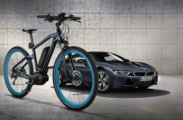 Franța: P&acirc;nă la 4.000 de euro dacă renunți la mașină &icirc;n favoarea unei biciclete electrice