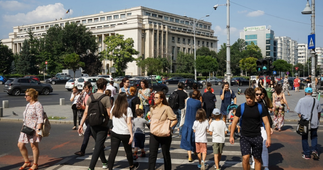Cod galben de caniculă în cea mai mare parte a țării, până marți