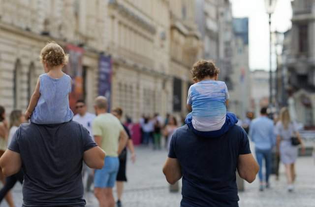 Rom&acirc;nia a pierdut populaţia unui judeţ &icirc;ntr-un an. Cauza principală 
