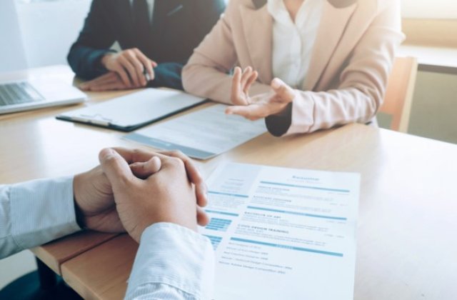 4 valori-cheie ale angajatului modern care remodelează conceptul de business sustenabil 