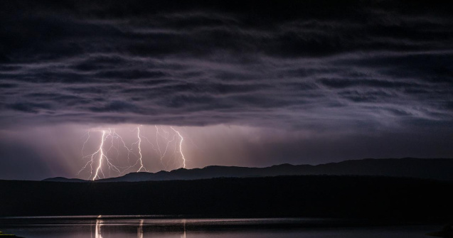 Prognoza meteo ANM pentru miercuri, 31 august. Cod galben și cod portocaliu de vreme instabilă