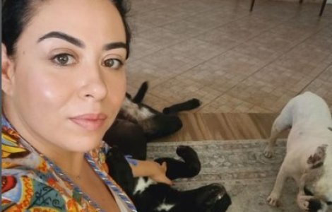 Oana Roman a răbufnit în fața tuturor. Cum a reușit o internaută să o scoată din sărite pe partenera lui Marius Elisei: „Foame în gât”