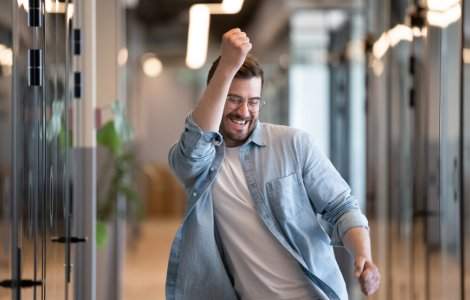 Angajații vor profita de încă o zi liberă