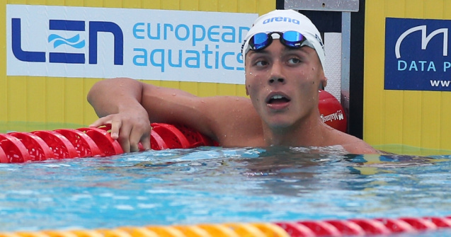 VIDEO David Popovici a câștigat medalia de aur la proba de 200 m liber la CM