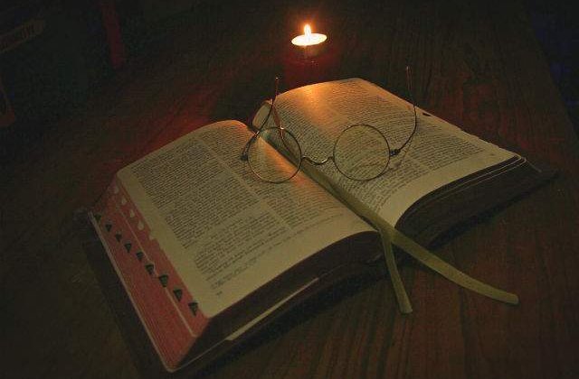 Topul cartilor pe care oamenii MINT ca le-au citit