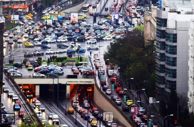 Cele mai congestionate orașe din lume: București este pe locul 4, după Mumbai